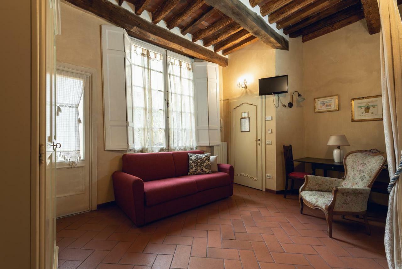 La Tosca Rooms Lucques Extérieur photo